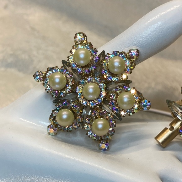 VINTAGE JULIANA D&E AB RHINESTONE FAUX PEARL STAR BROOCH PIN & EARRING SET #786 - Picture 6 of 16